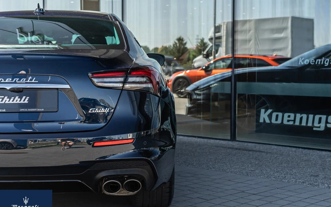 Maserati Ghibli cena 459000 przebieg: 31160, rok produkcji 2022 z Pyzdry małe 232